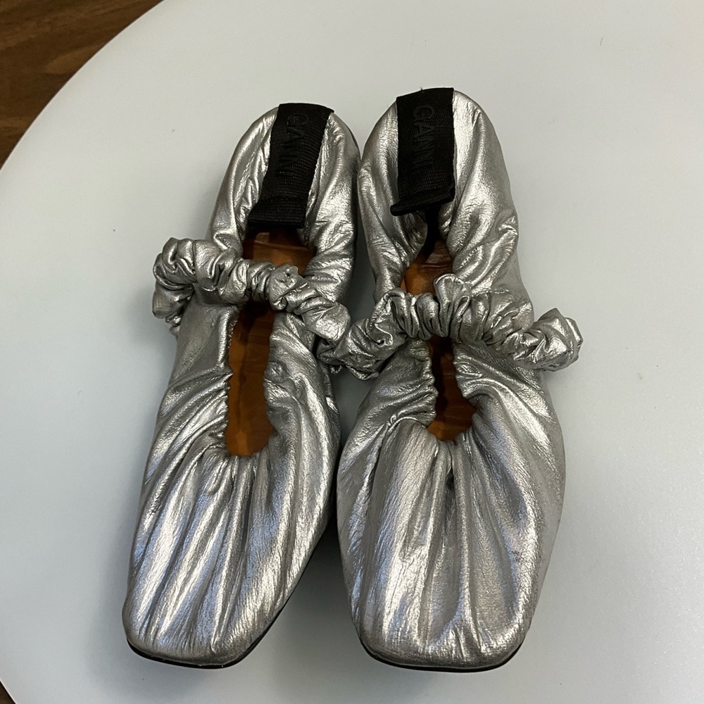 GANNI Silver Scrunchie Ballet Flats Square Toe Leather Ballerina Shoes 39